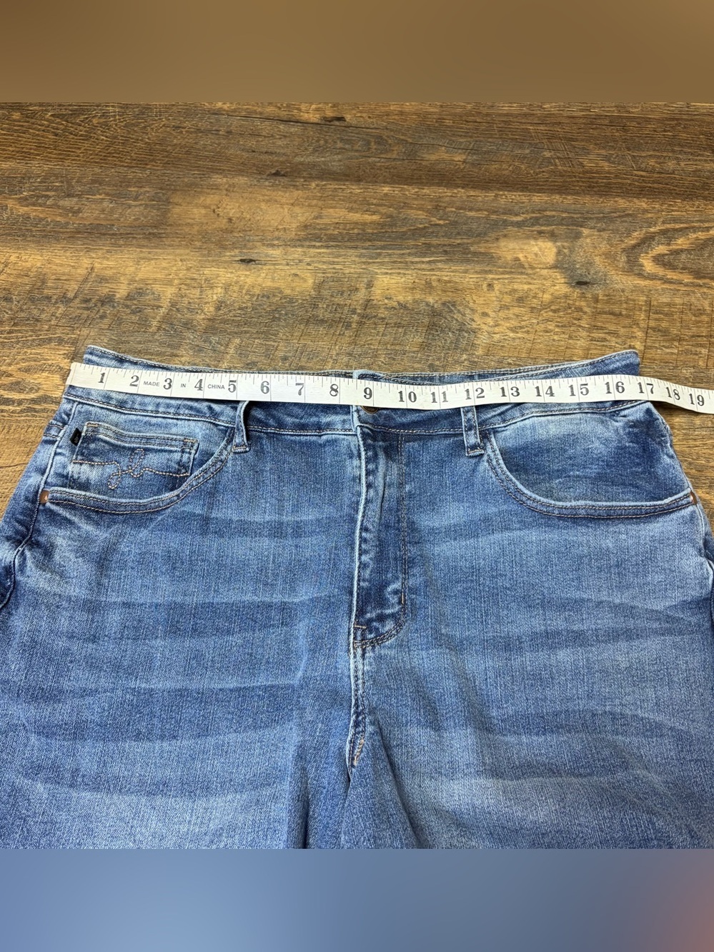 Judy Blue Relaxed Fit Jeans Womens 18W Raw Hem Stretch Blue Denim High Waist - Picture 4 of 9